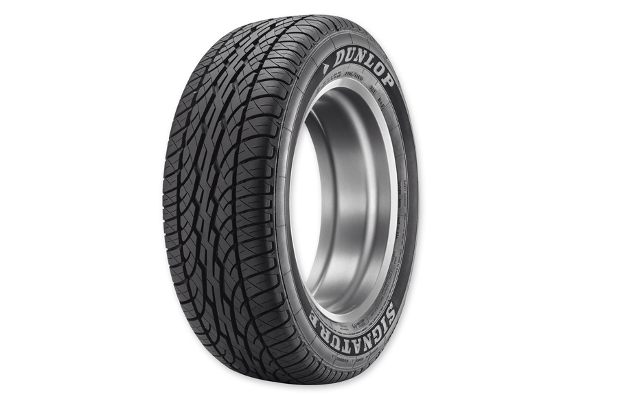 Dunlop Signature Series Trike P205/65R15 Tire